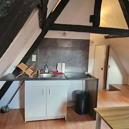 Ferienwohnung Le Petit Medieval Montluçon Exterior foto